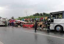 கானா நாட்டில் ஏற்பட்ட சாலை விபத்தில் 8 பேர் பலி