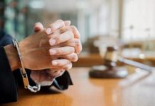 மக்களை ஒன்று கூட்டிய மத போதகர் மீது சட்ட நடவடிக்கை